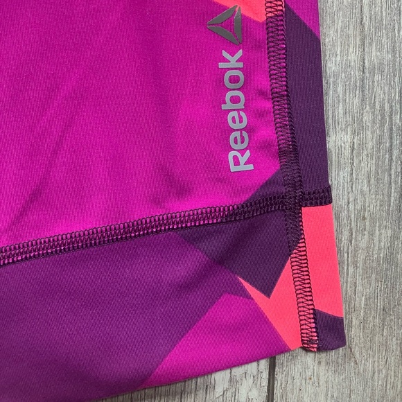 REEBOK One Series Urban Camo Tight Capris Size M - Picture 3 of 8